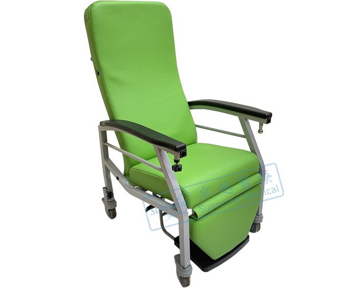 Wheeled Reclined High Back Chair